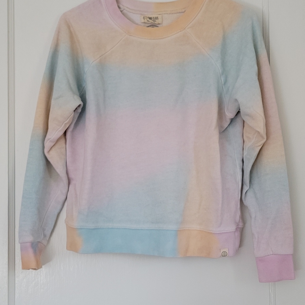 XS organic tye dye sweatshirt